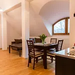 Udanypobyt Apartament Z Basenem