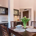 Udanypobyt Apartament Z Basenem